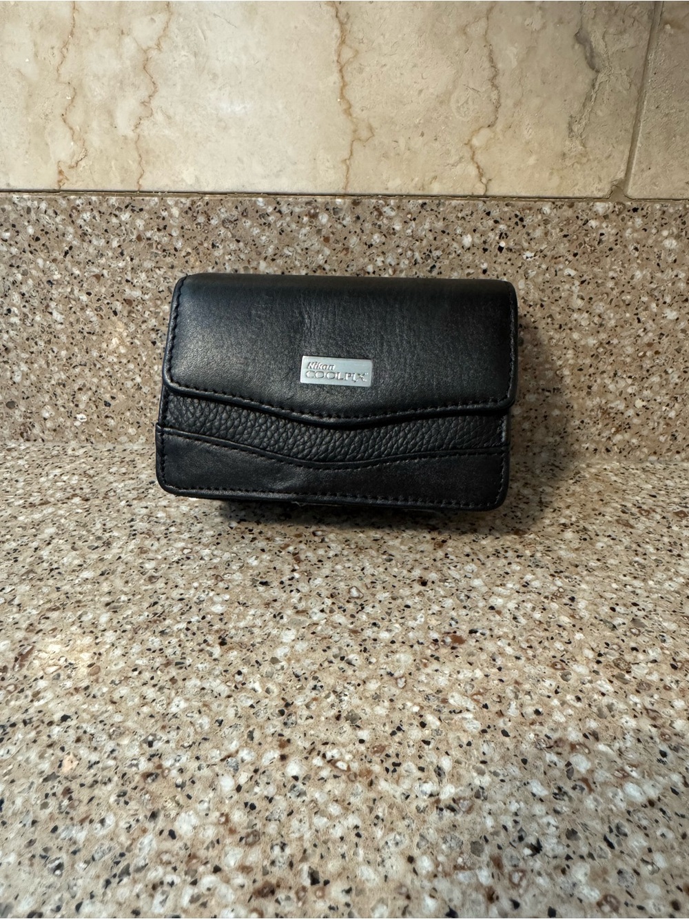 Nikon COOLPIX S6900 Digital Camera - Black - Picture 8 of 14